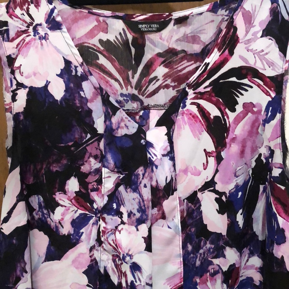 Simply Vera/Vera Wang colorful sleeveless blouse - Picture 2 of 5
